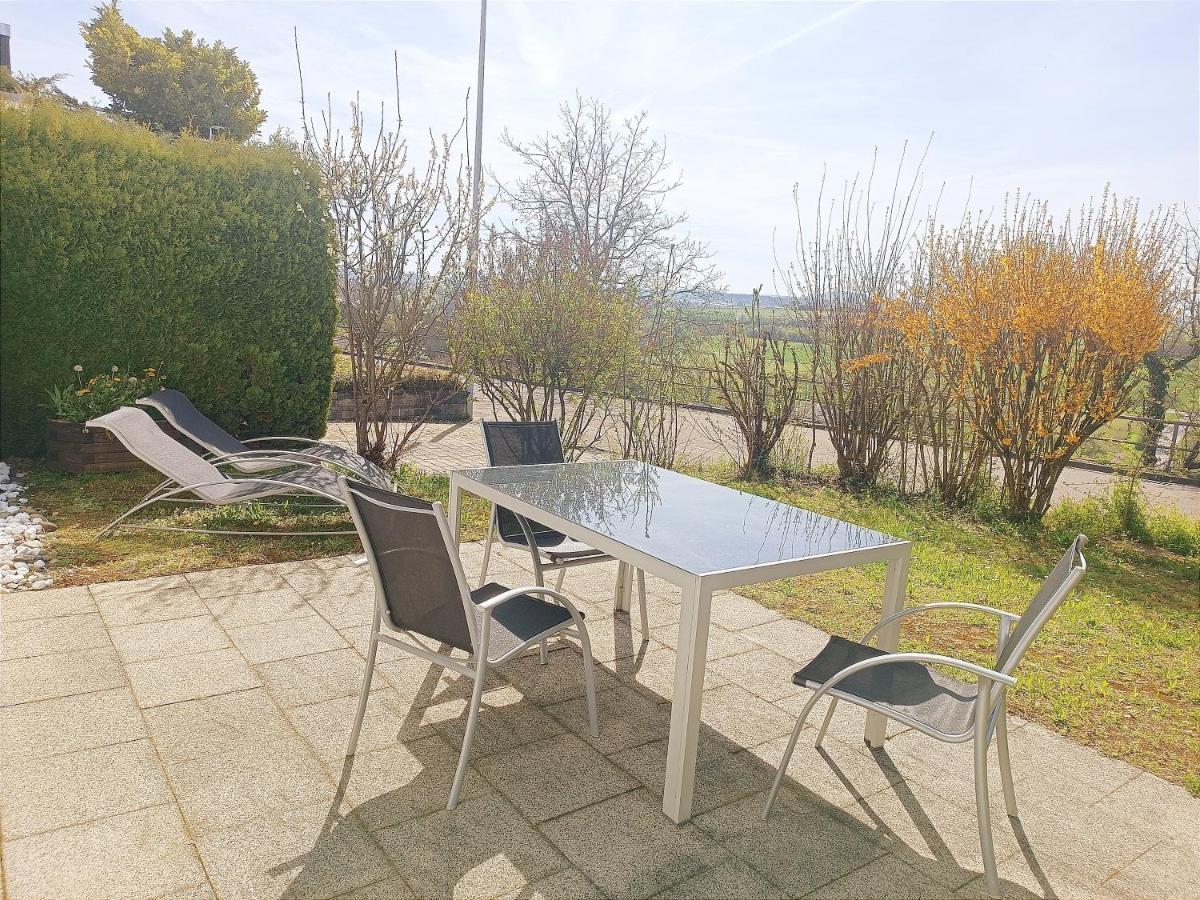 Sonniges 2-Zimmer-Gartenapartment บีทิกไฮม์-บิสซิงเงน ภายนอก รูปภาพ