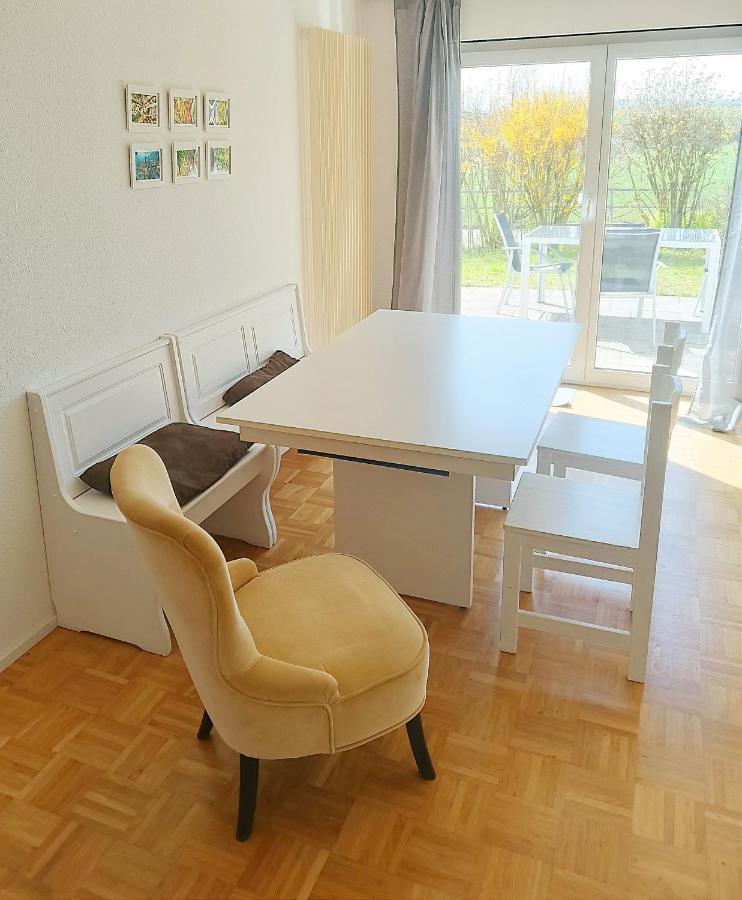 Sonniges 2-Zimmer-Gartenapartment บีทิกไฮม์-บิสซิงเงน ภายนอก รูปภาพ