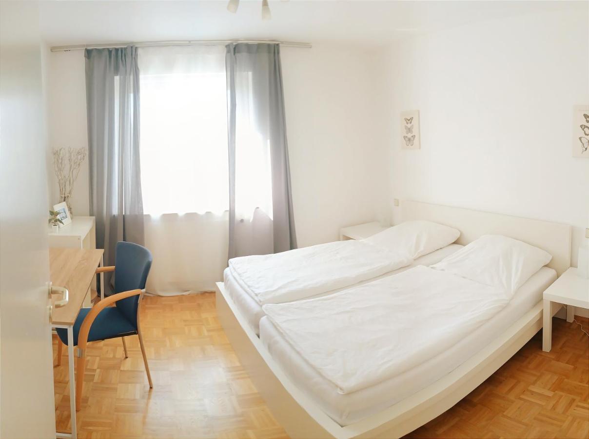 Sonniges 2-Zimmer-Gartenapartment บีทิกไฮม์-บิสซิงเงน ภายนอก รูปภาพ