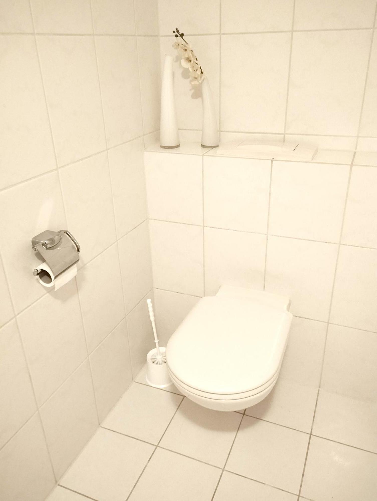 Sonniges 2-Zimmer-Gartenapartment บีทิกไฮม์-บิสซิงเงน ภายนอก รูปภาพ